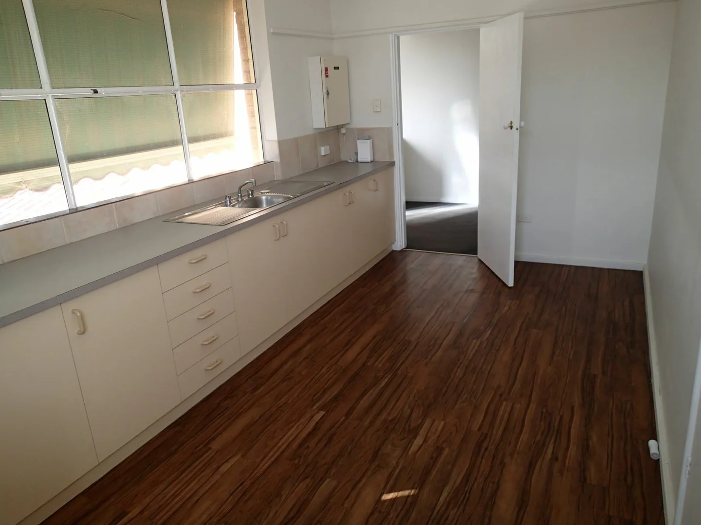 Additional image 6 of 1st Floor/103b Sanger Street, Corowa NSW 2646