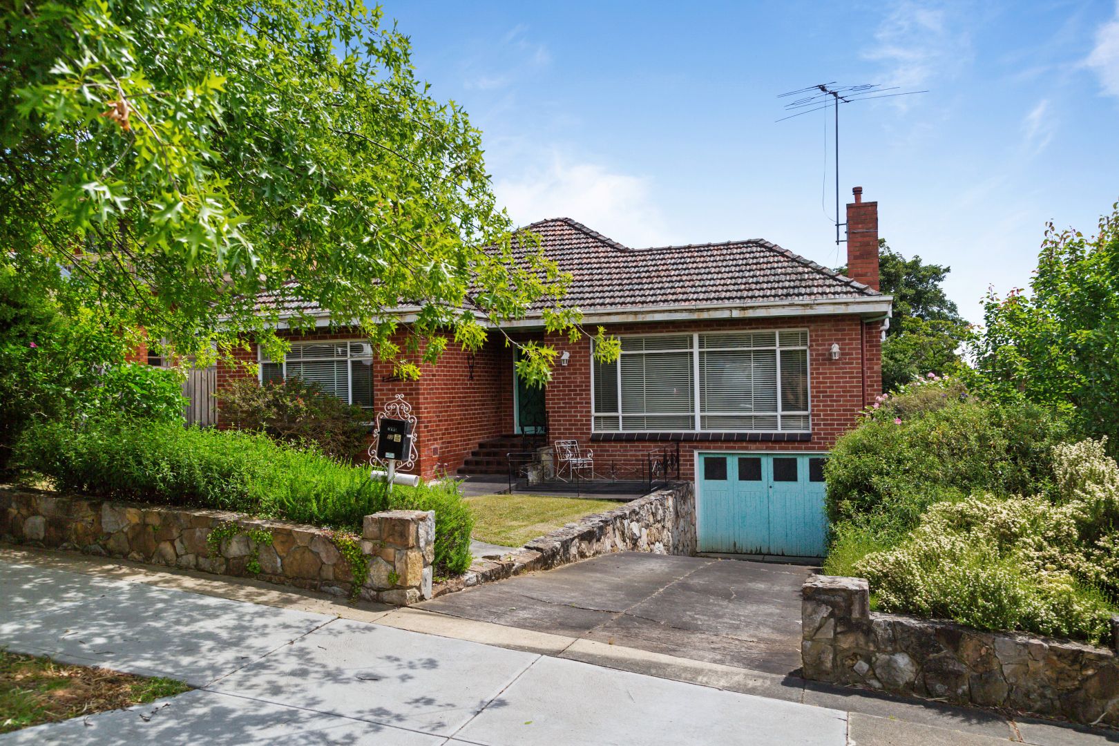 82 Cityview Road, Balwyn North Property History & Address Research