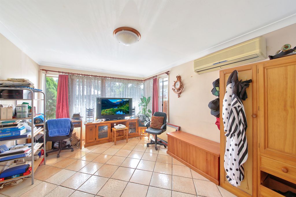 2 Murray Street, Campbelltown NSW 2560, Image 2