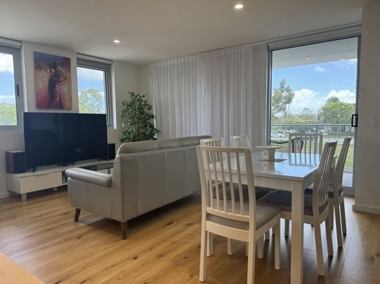 1 bedrooms Apartment / Unit / Flat in 4400/42 Laver Drive ROBINA QLD, 4226