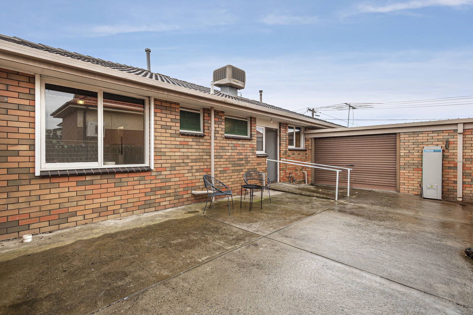 1/155 Roberts Street, Essendon VIC 3040, Image 2