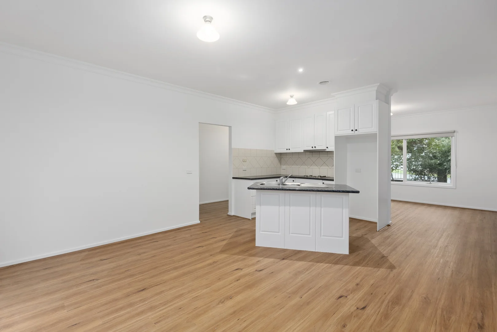 Additional image 2 of 1/568 Upper Heidelberg Road, Heidelberg VIC 3084