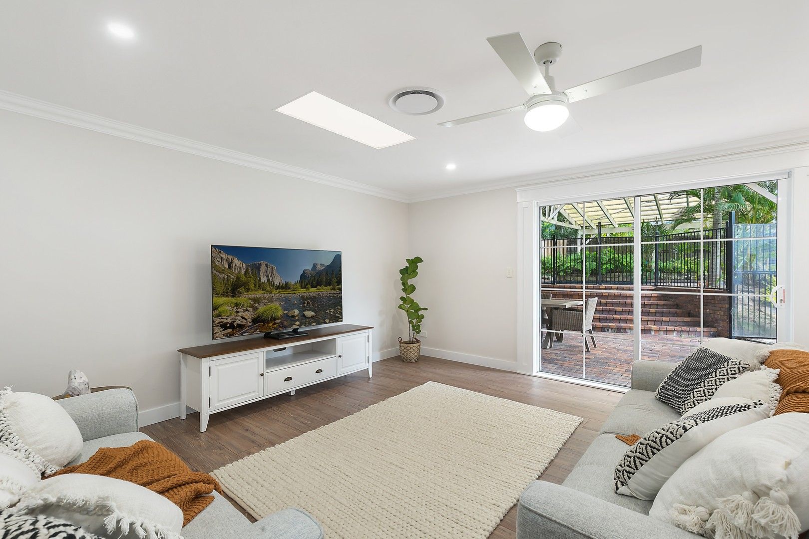 5 Kerria Street, Bellbowrie QLD 4070, Image 0