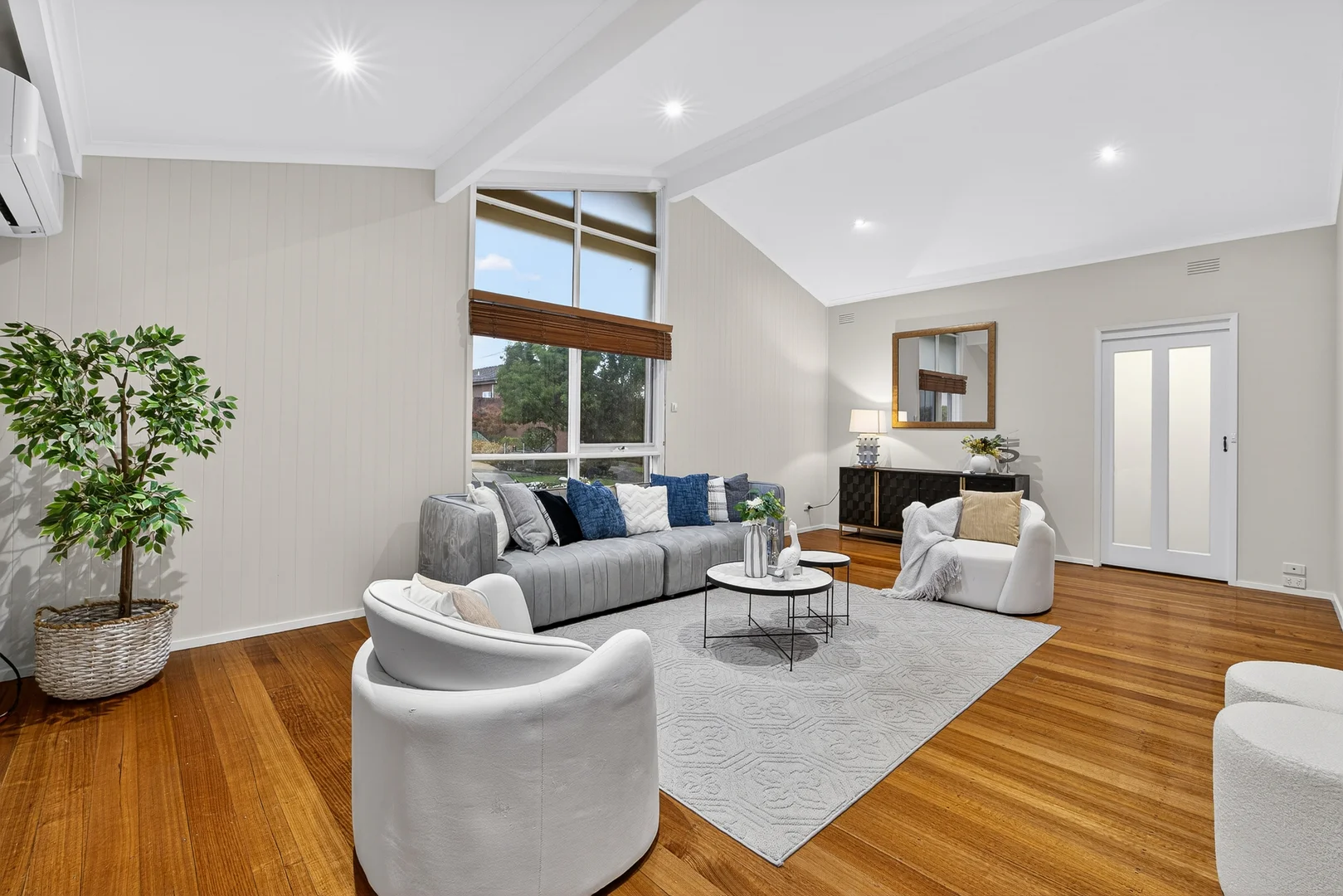 Additional image 2 of 22 Tandara Avenue, Doncaster VIC 3108