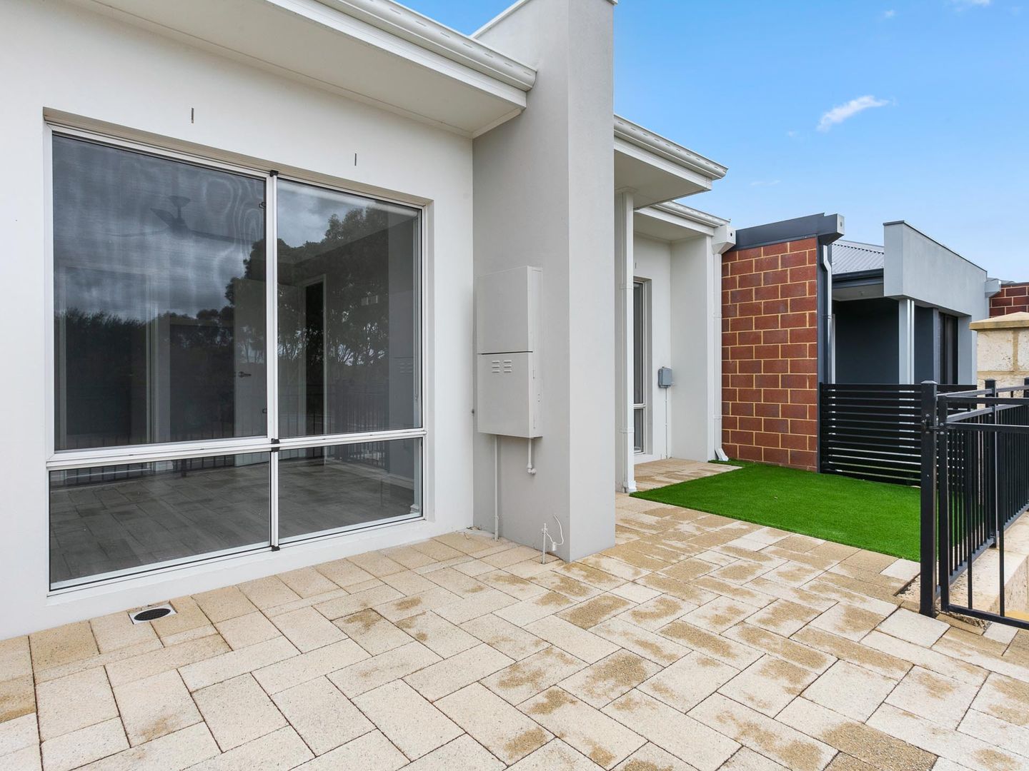 174 Lyon Road, Aubin Grove WA 6164, Image 1