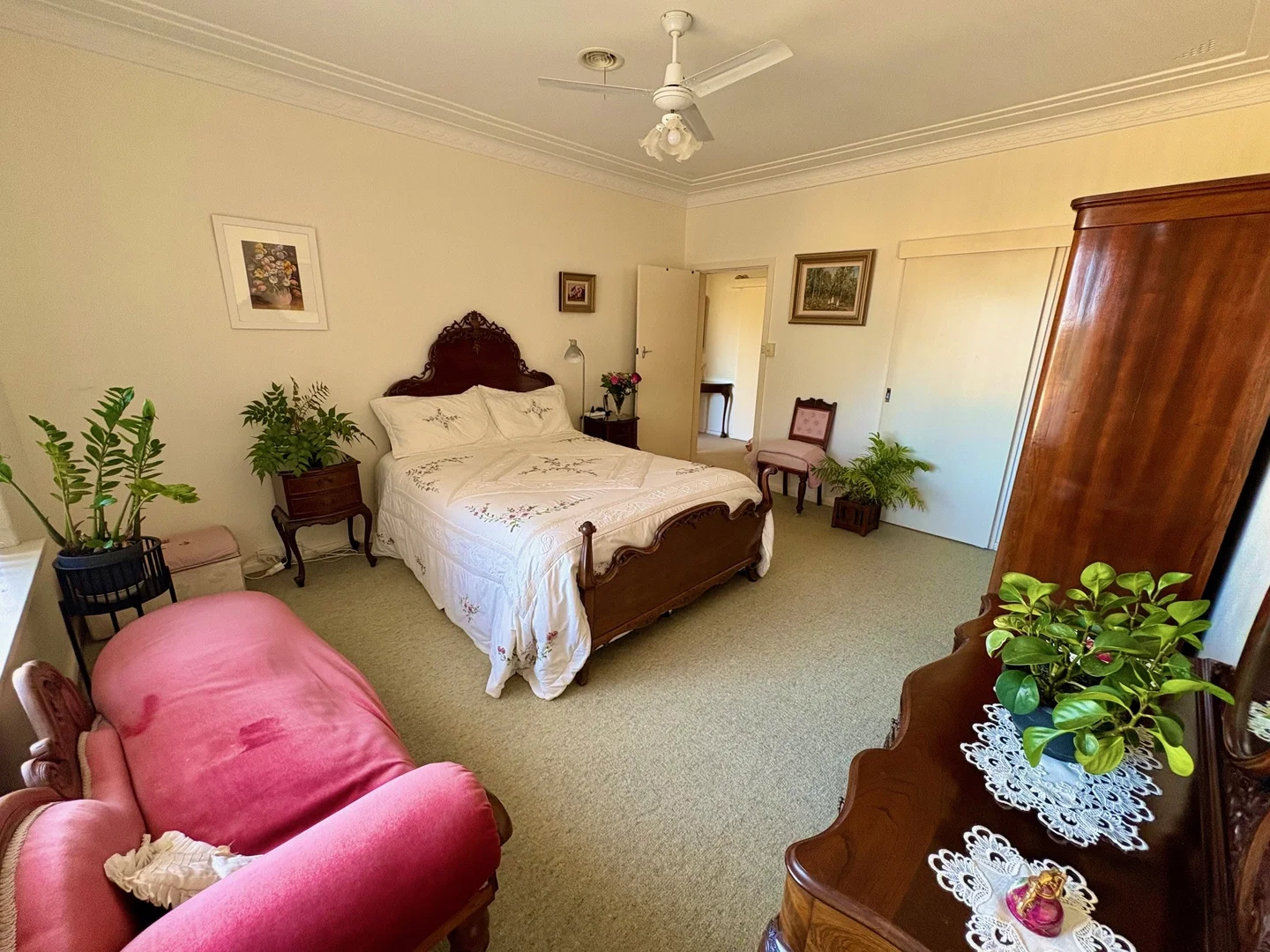 Image 10