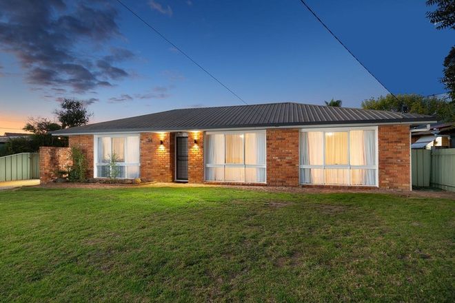 Picture of 14 Garnet Circuit, WEST WODONGA VIC 3690