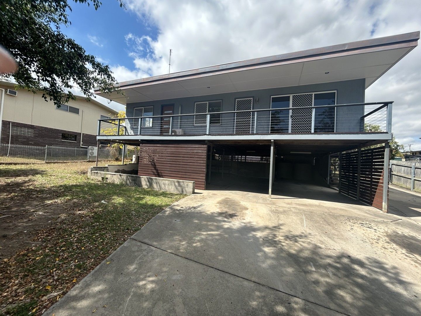 3 bedrooms House in 5 Ellen Street WEST GLADSTONE QLD, 4680