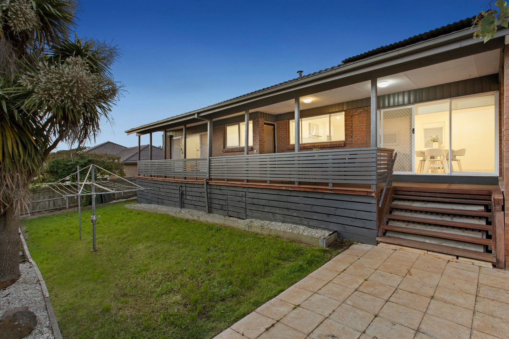 17 Marsden Crescent, Doncaster East VIC 3109, Image 0