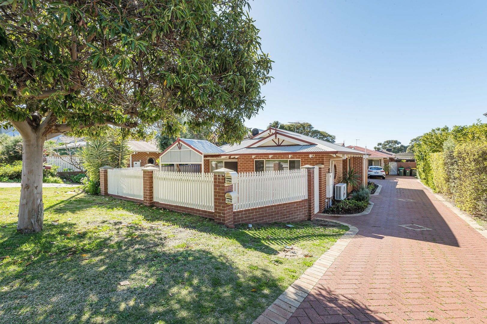 198A Woodside Street, Doubleview WA 6018 Duplex For Rent Domain