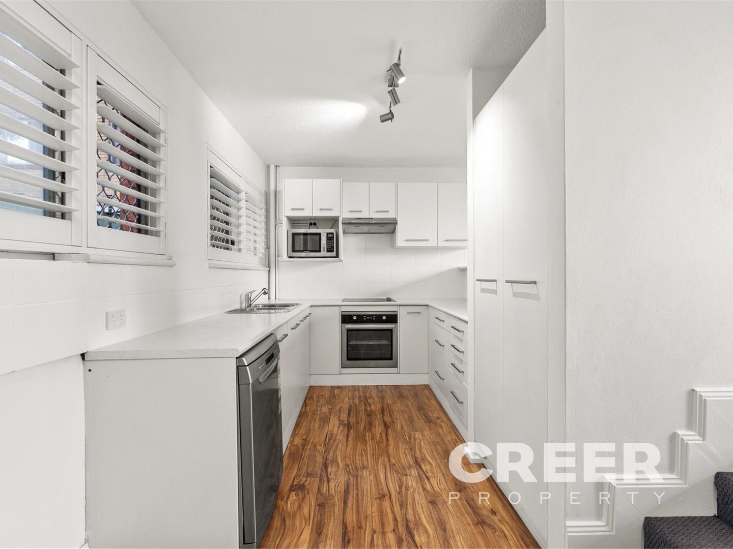 3 bedrooms Townhouse in 5/37 Kitchener Parade THE HILL NSW, 2300