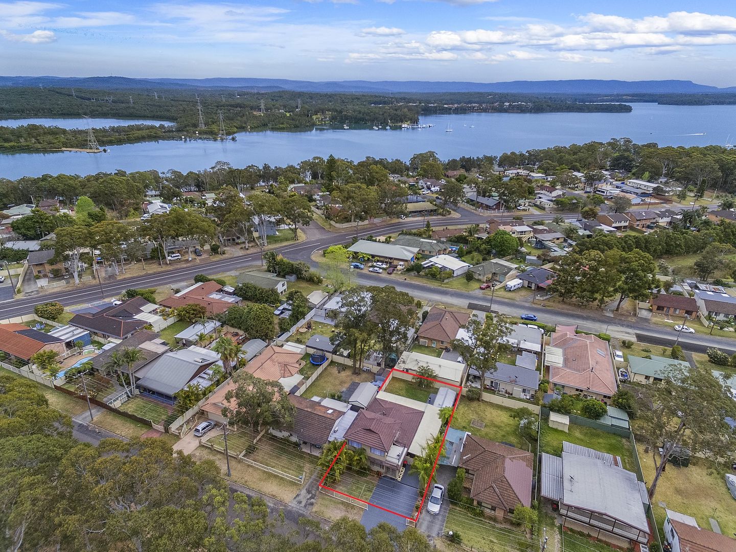 Mannering Park NSW 2259, Image 1