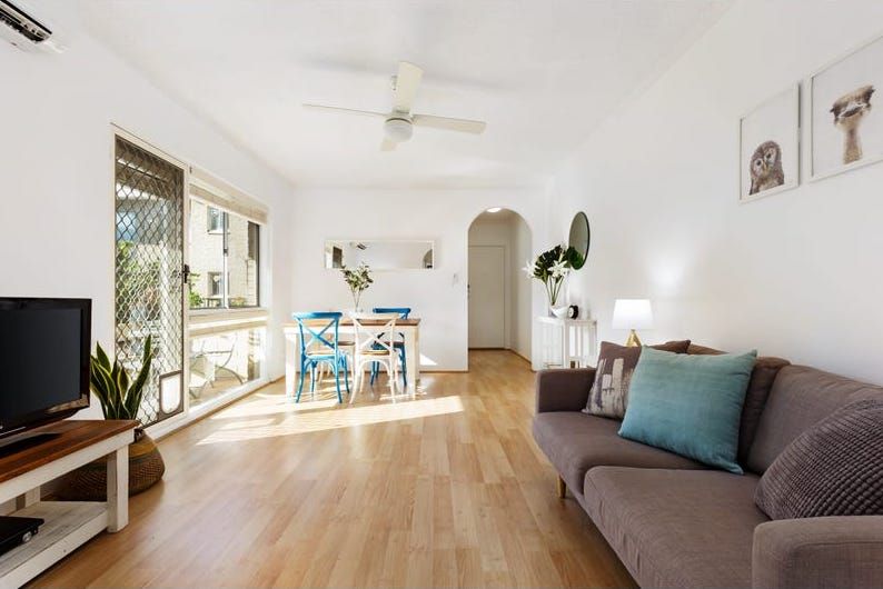 1 bedrooms Apartment / Unit / Flat in 25/98-100 Burns Bay Road LANE COVE NSW, 2066