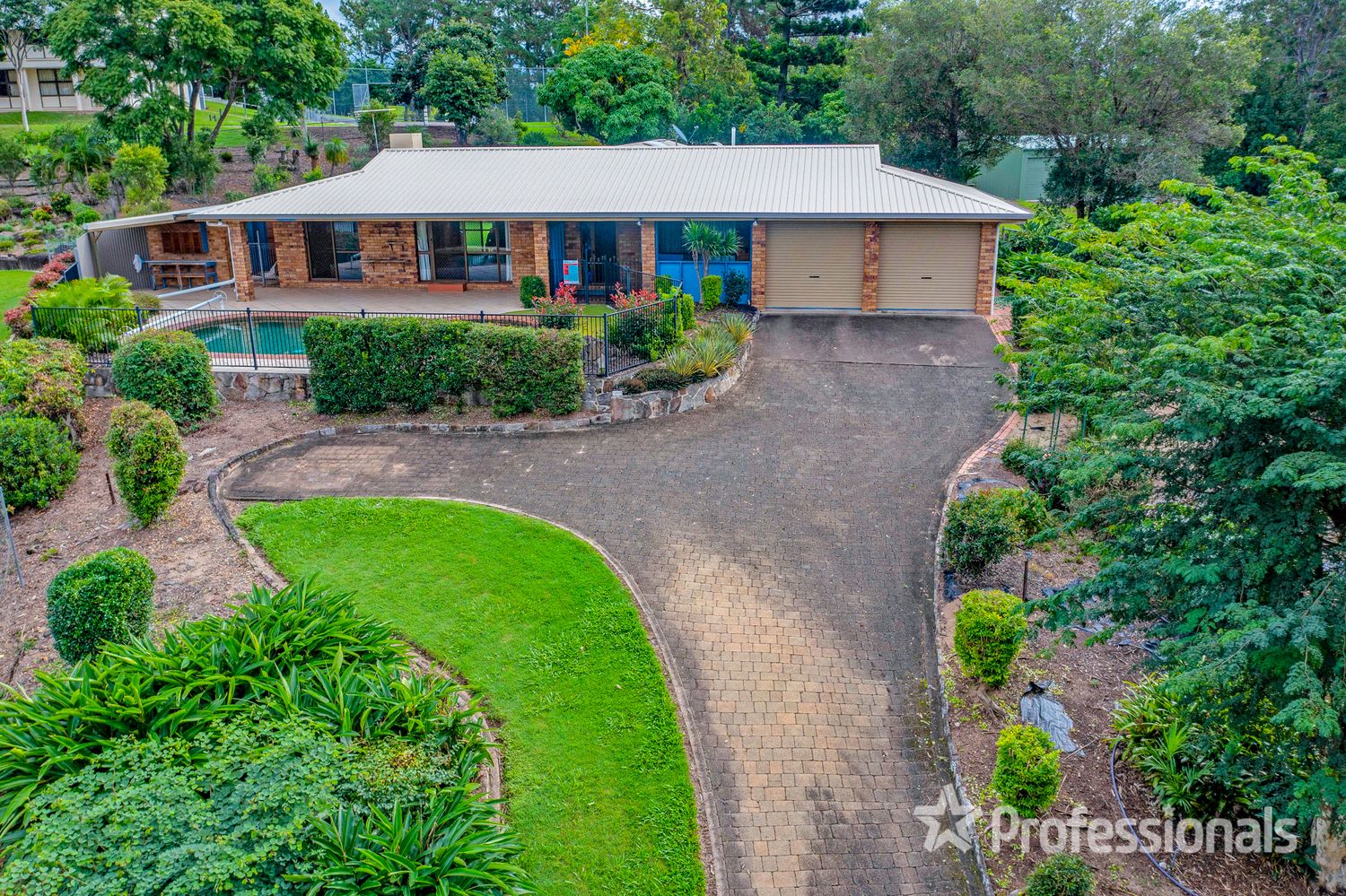 3 Emerald Drive, Southside QLD 4570, Image 1