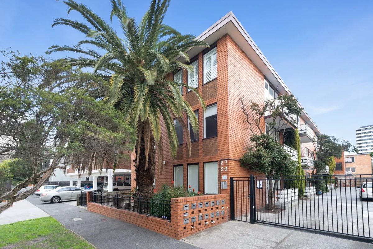 1/27 York Street, St Kilda West VIC 3182
