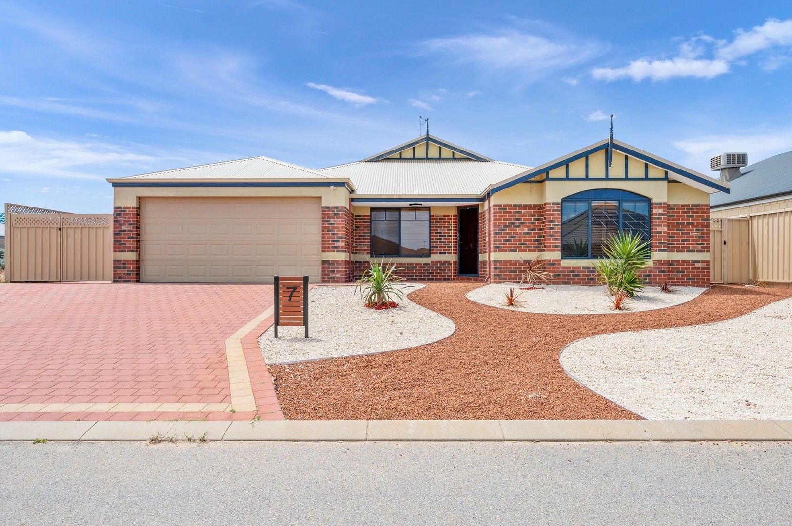 7 BANDICOOT WAY, Dawesville WA 6211, Image 0