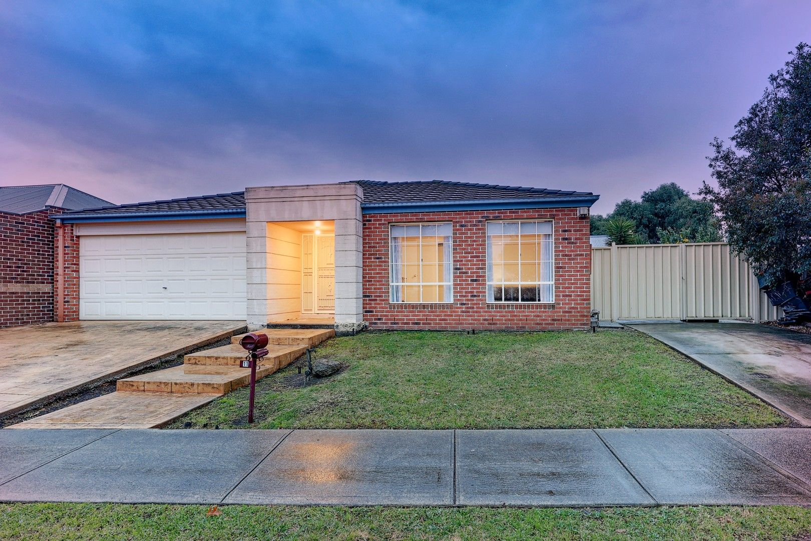 11 Esla Drive, Roxburgh Park VIC 3064, Image 1