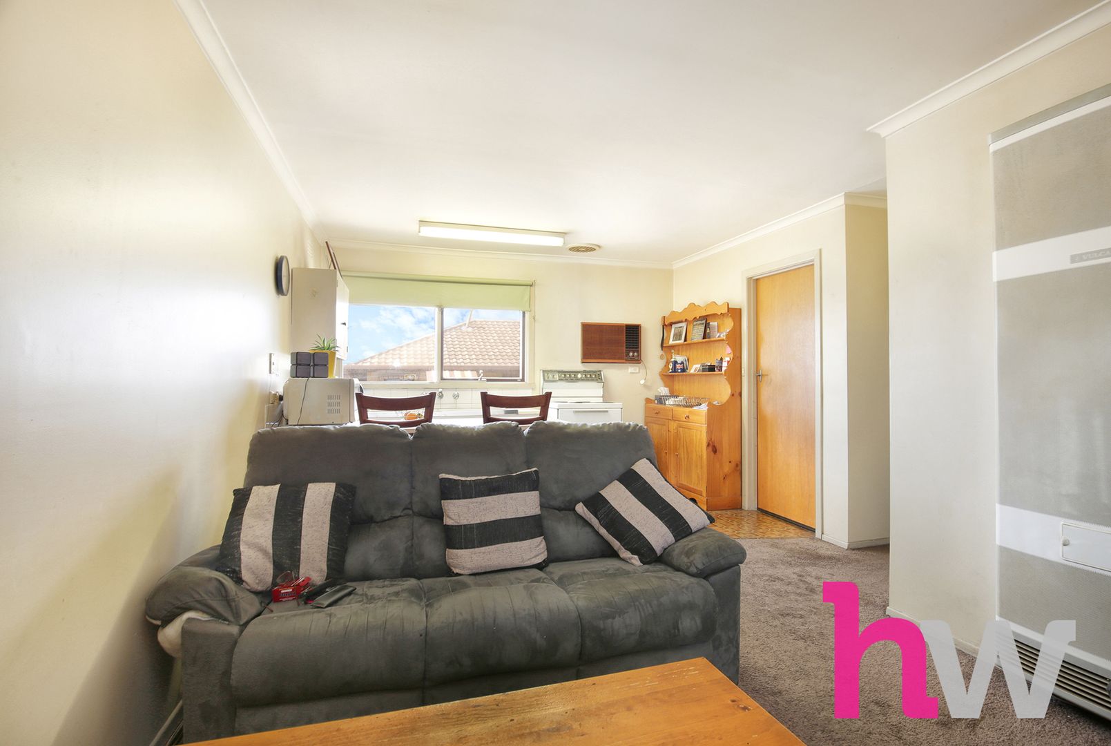 2/39 Graylea Avenue, Herne Hill VIC 3218, Image 2