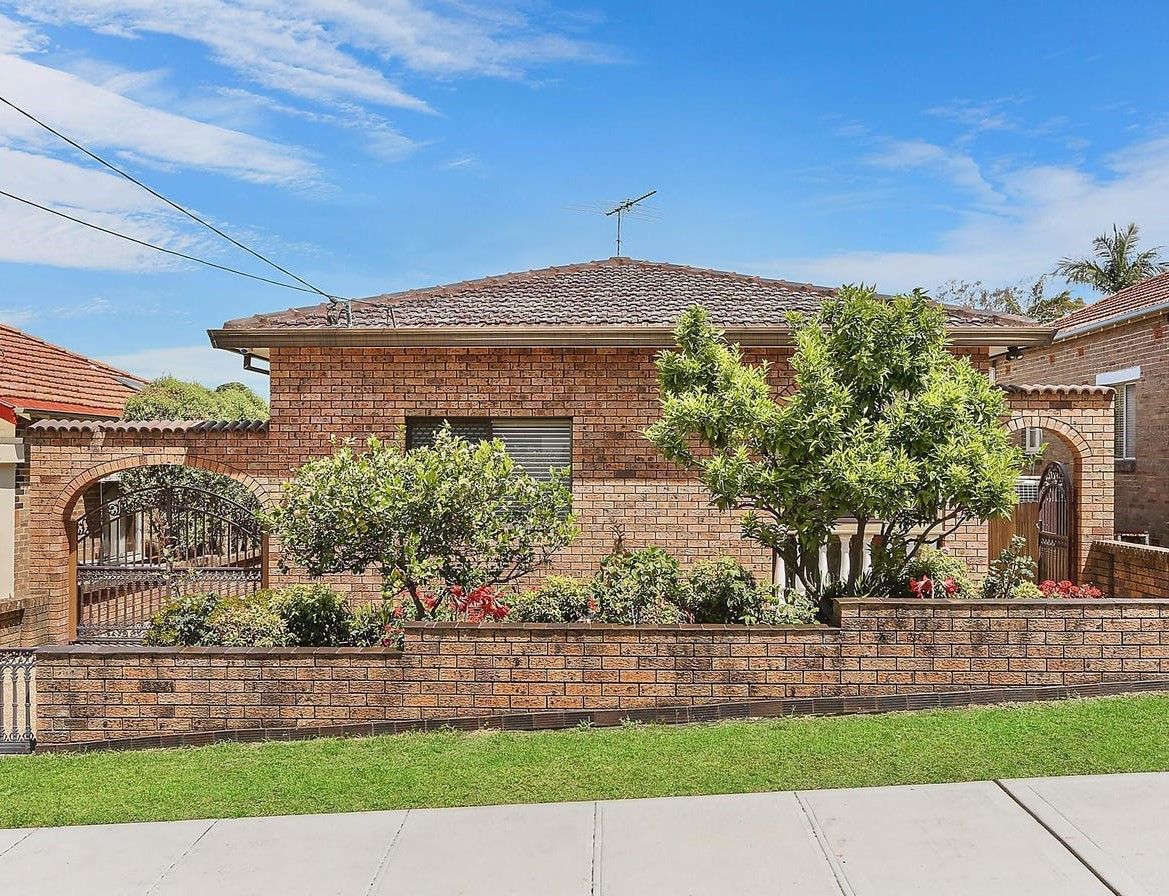 4 bedrooms House in 81 West Street SOUTH HURSTVILLE NSW, 2221