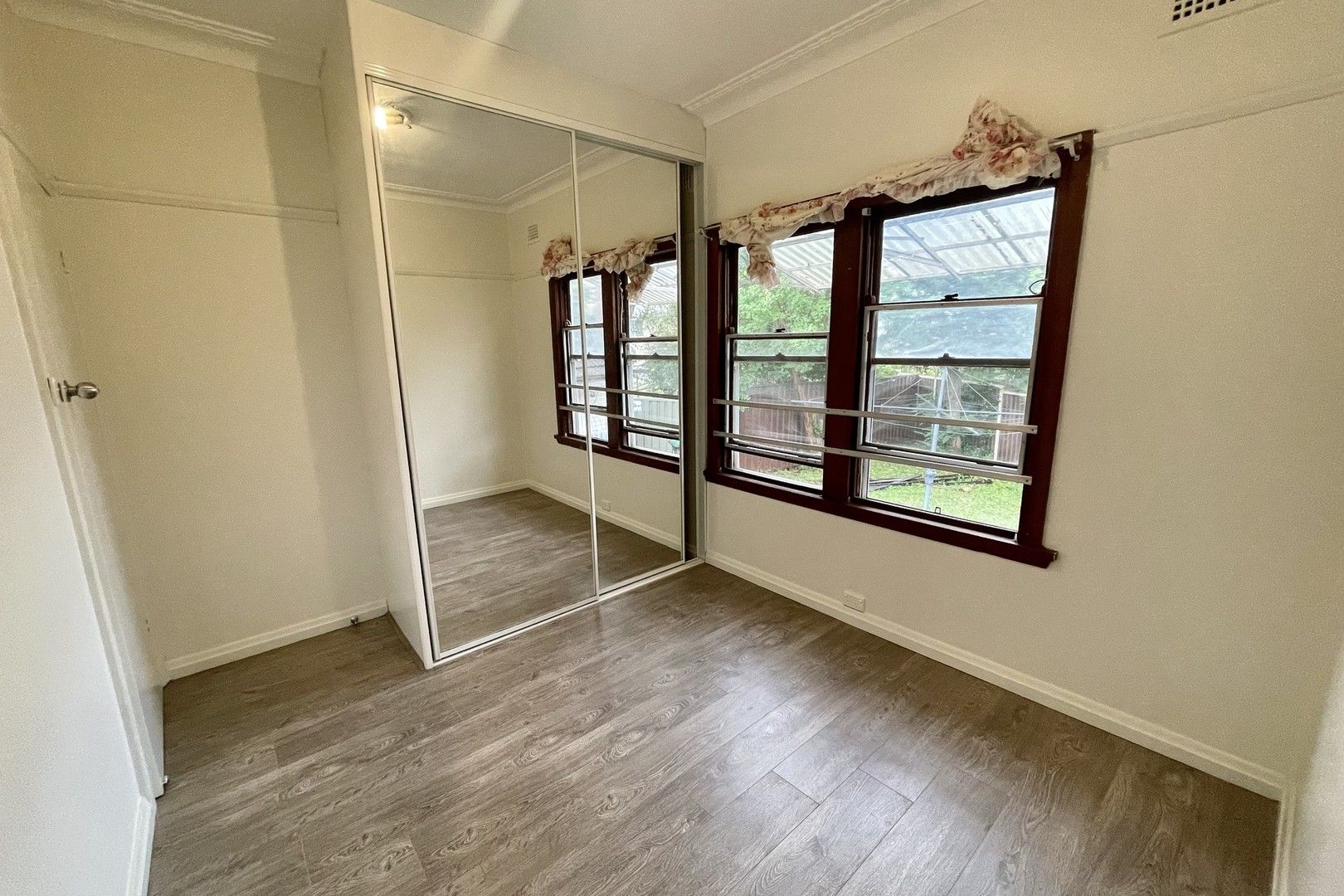 3 bedrooms House in 9 Pamela Crescent BERALA NSW, 2141