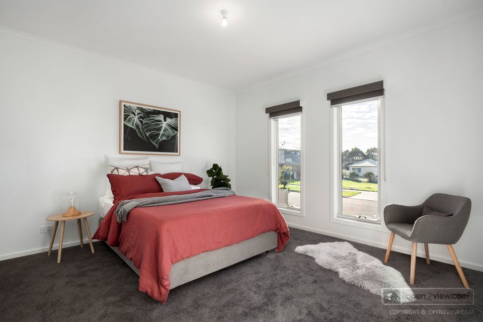 2 Dolphin Court, Apollo Bay VIC 3233, Image 2