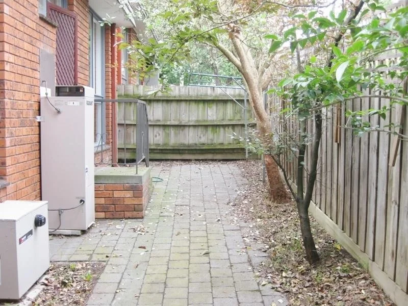 Additional image 5 of 10/212 Waterdale Road, Ivanhoe VIC 3079