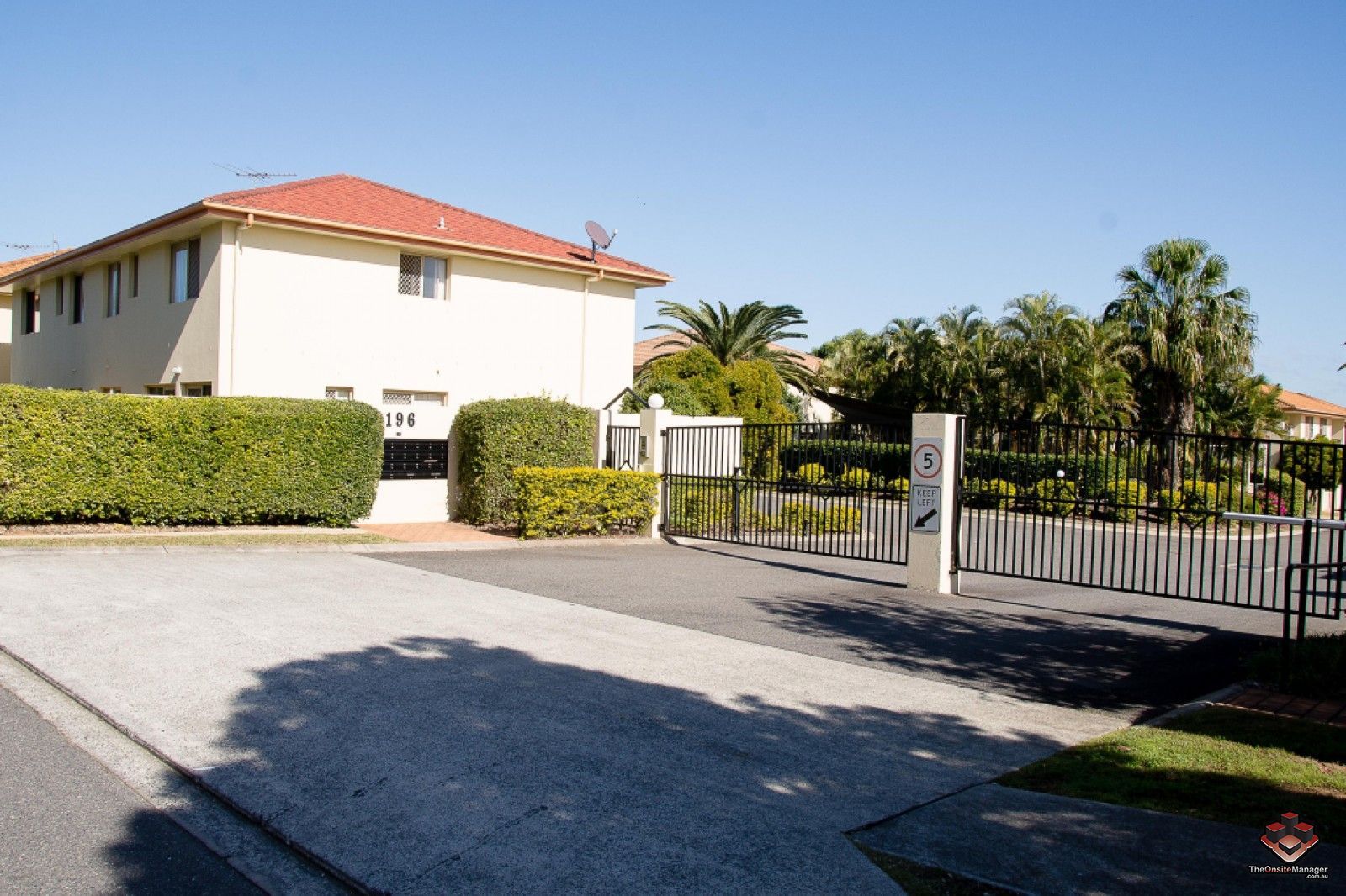 3 bedrooms Townhouse in ID:21083443/196 Hellawell Road SUNNYBANK HILLS QLD, 4109