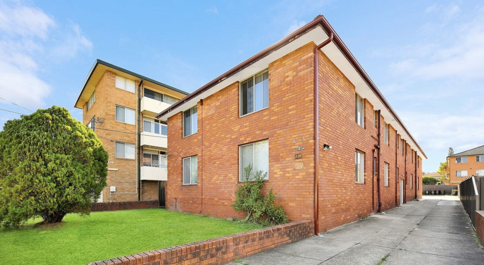 2 bedrooms House in 2/116 Woodburn Road BERALA NSW, 2141