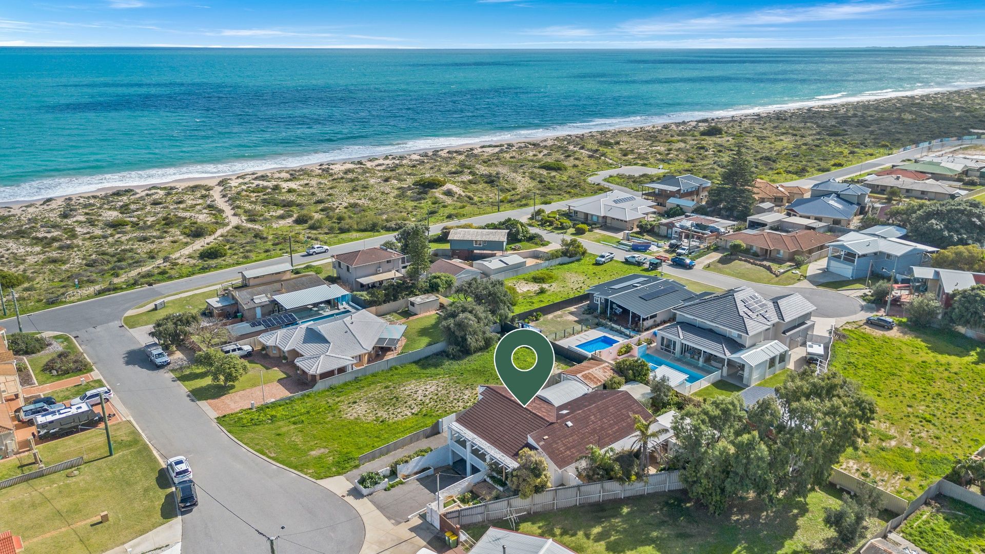 3 bedrooms House in 9 Pagoda Place MADORA BAY WA, 6210