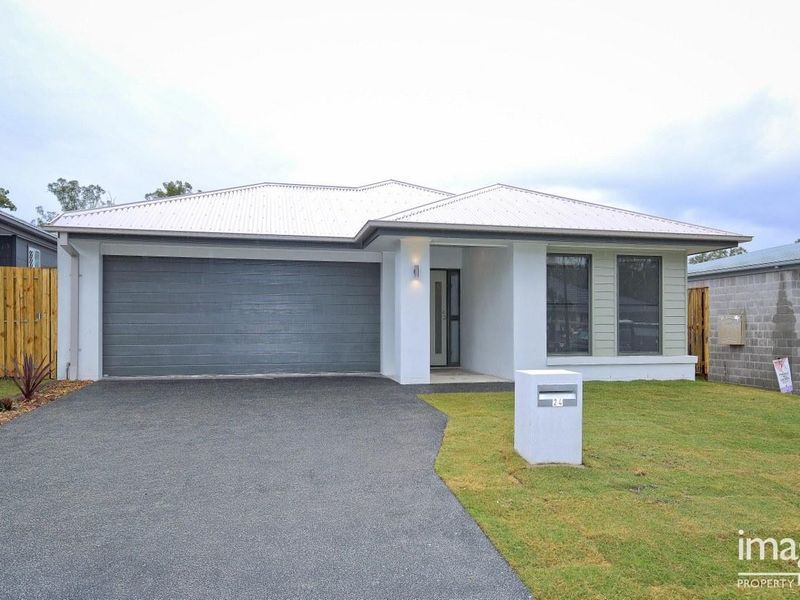 4 bedrooms House in 24 Frederick Place PARK RIDGE QLD, 4125