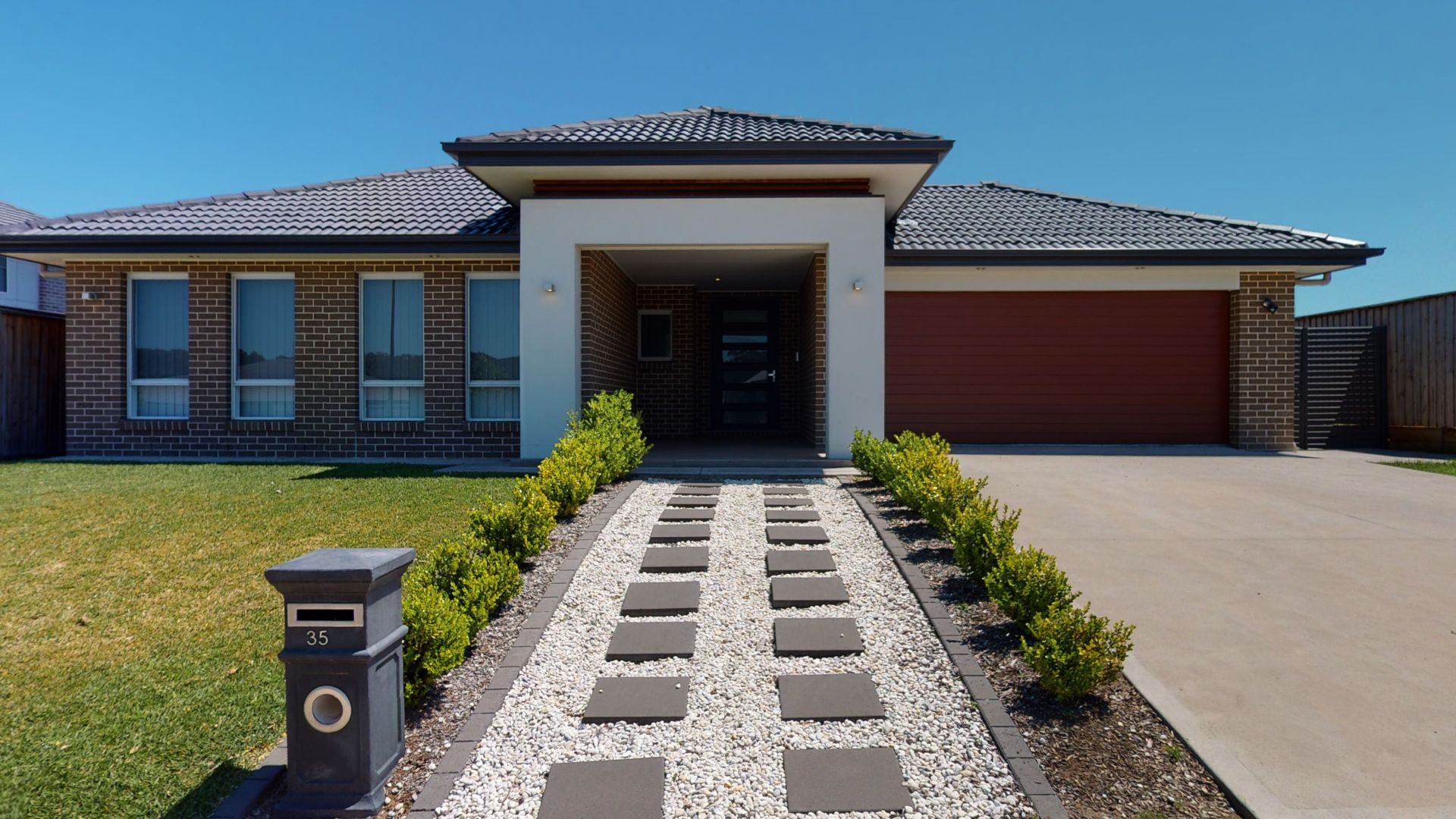 35 Harvest Boulevard, Chisholm Property History & Address Research