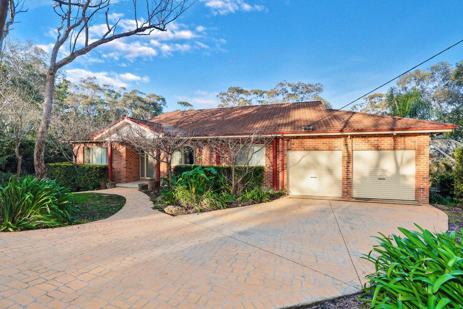 7 bedrooms House in 73 Clear View Parade HAZELBROOK NSW, 2779