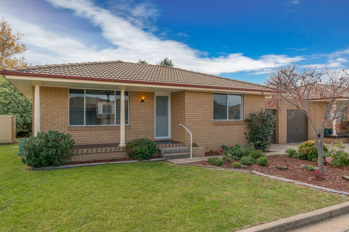 1/98 Kenna Street, Orange NSW 2800, Image 0