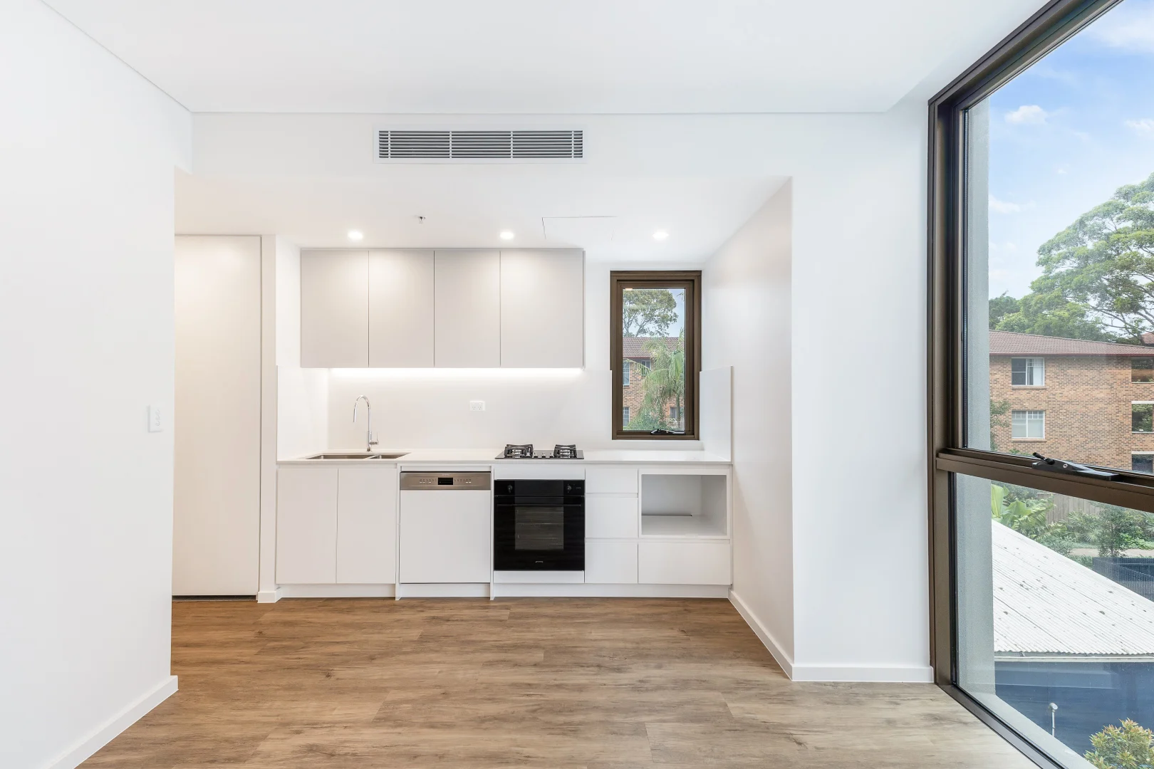 Additional image 2 of 203B/5 Preston Avenue, Engadine NSW 2233