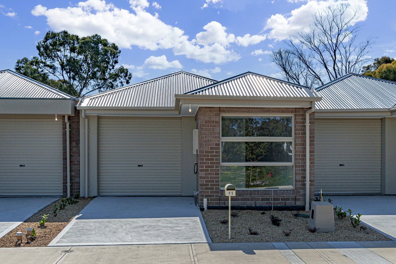 35 Victoria Way, Mansfield Park SA 5012, Image 0