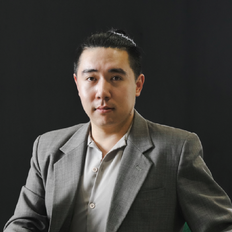 Kevin Xie, Sales representative