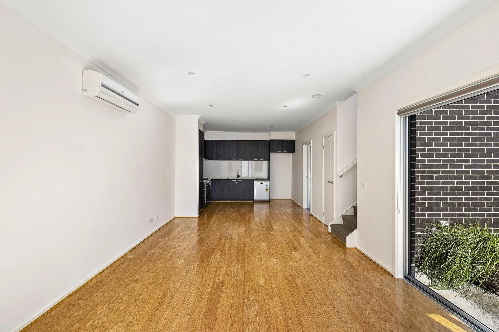 Additional image 2 of 3/41 Hillside Grove, Airport West VIC 3042