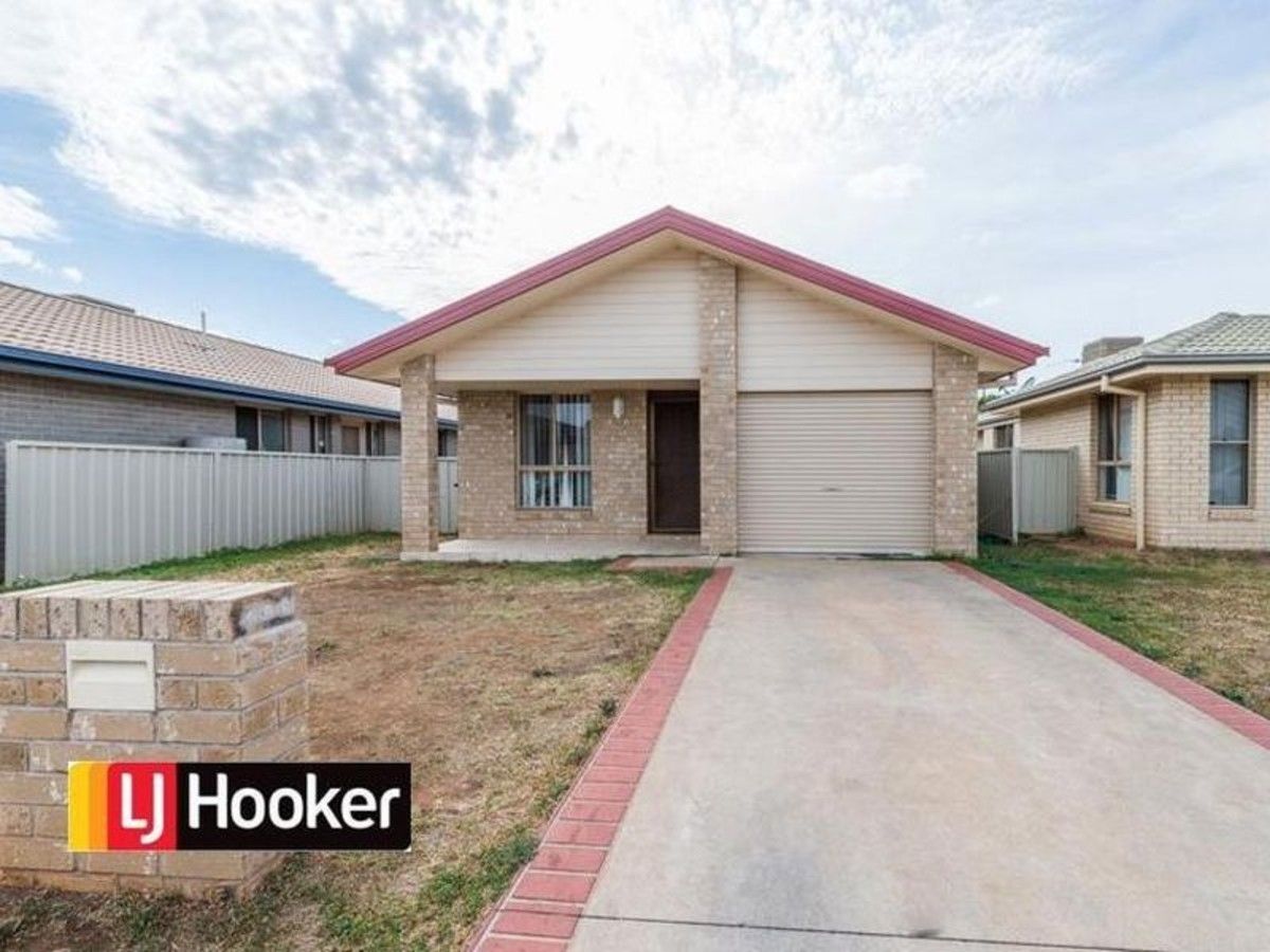 4 Tasman Place, Westdale NSW 2340, Image 0