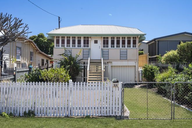 Picture of 20 Martin Street, SOUTH TOWNSVILLE QLD 4810