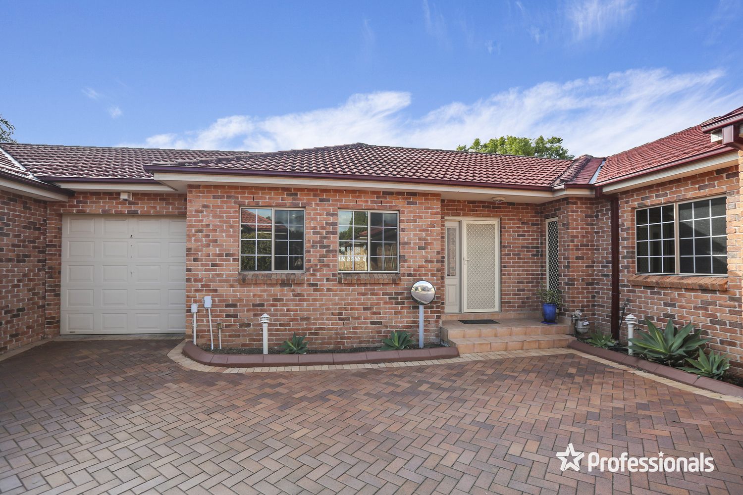 9/47 Chamberlain Road, Padstow NSW 2211, Image 0