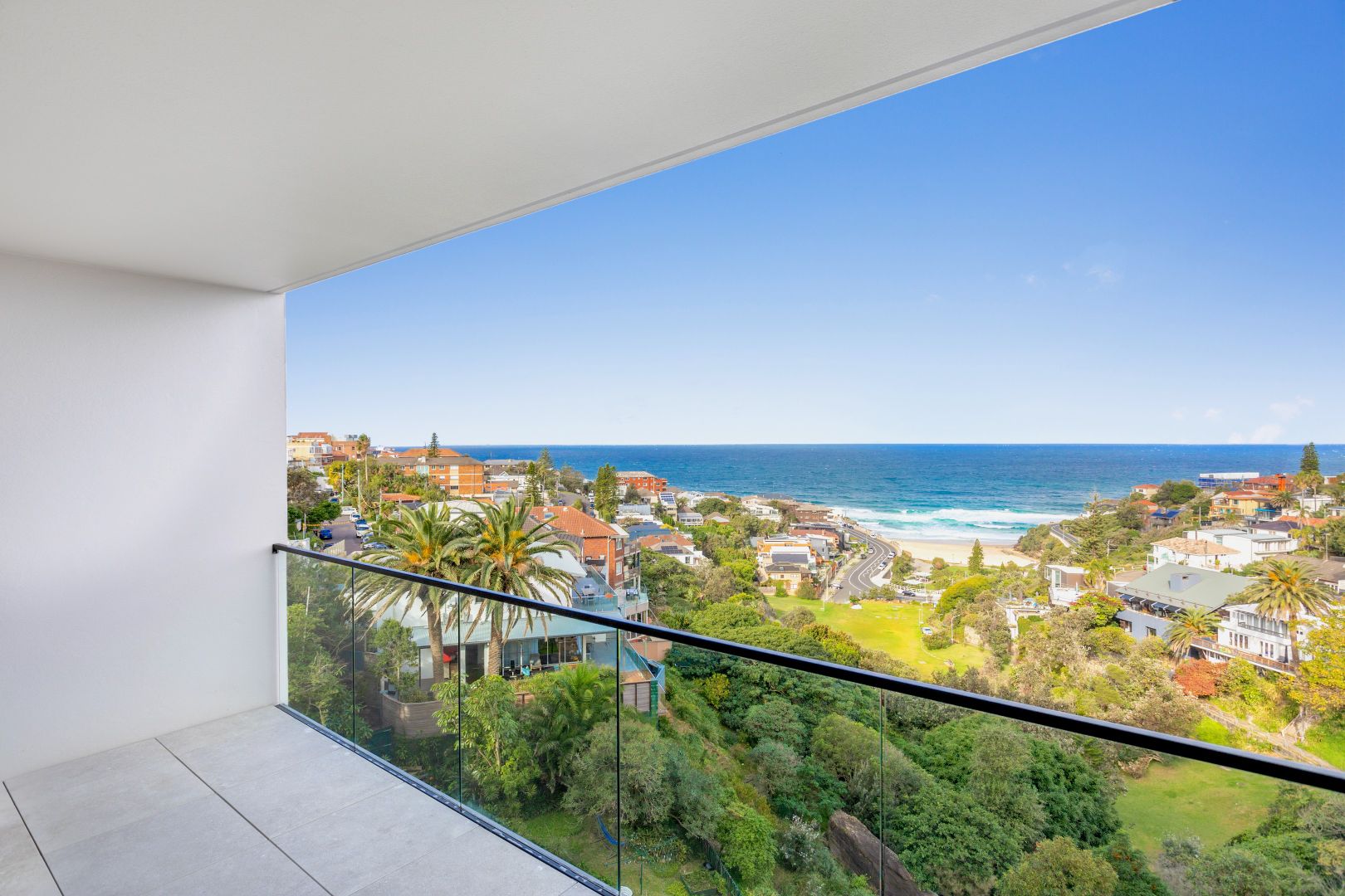 53/20 Illawong Avenue, Tamarama NSW 2026, Image 2