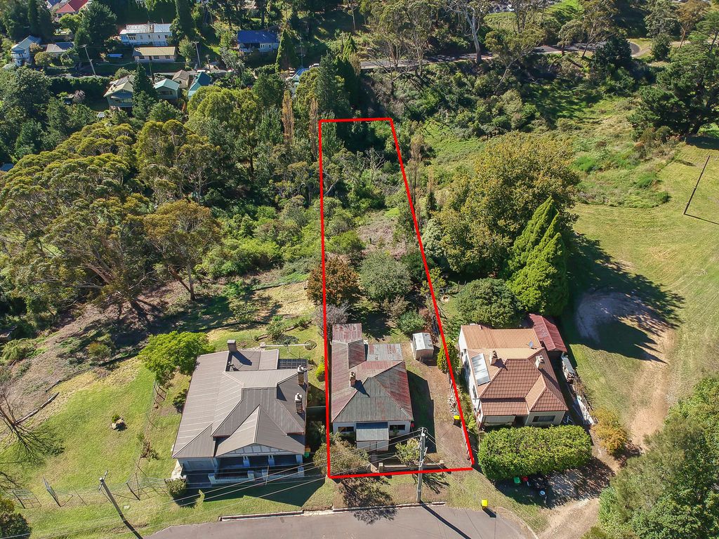 9 Whitton Street, Katoomba NSW 2780, Image 1