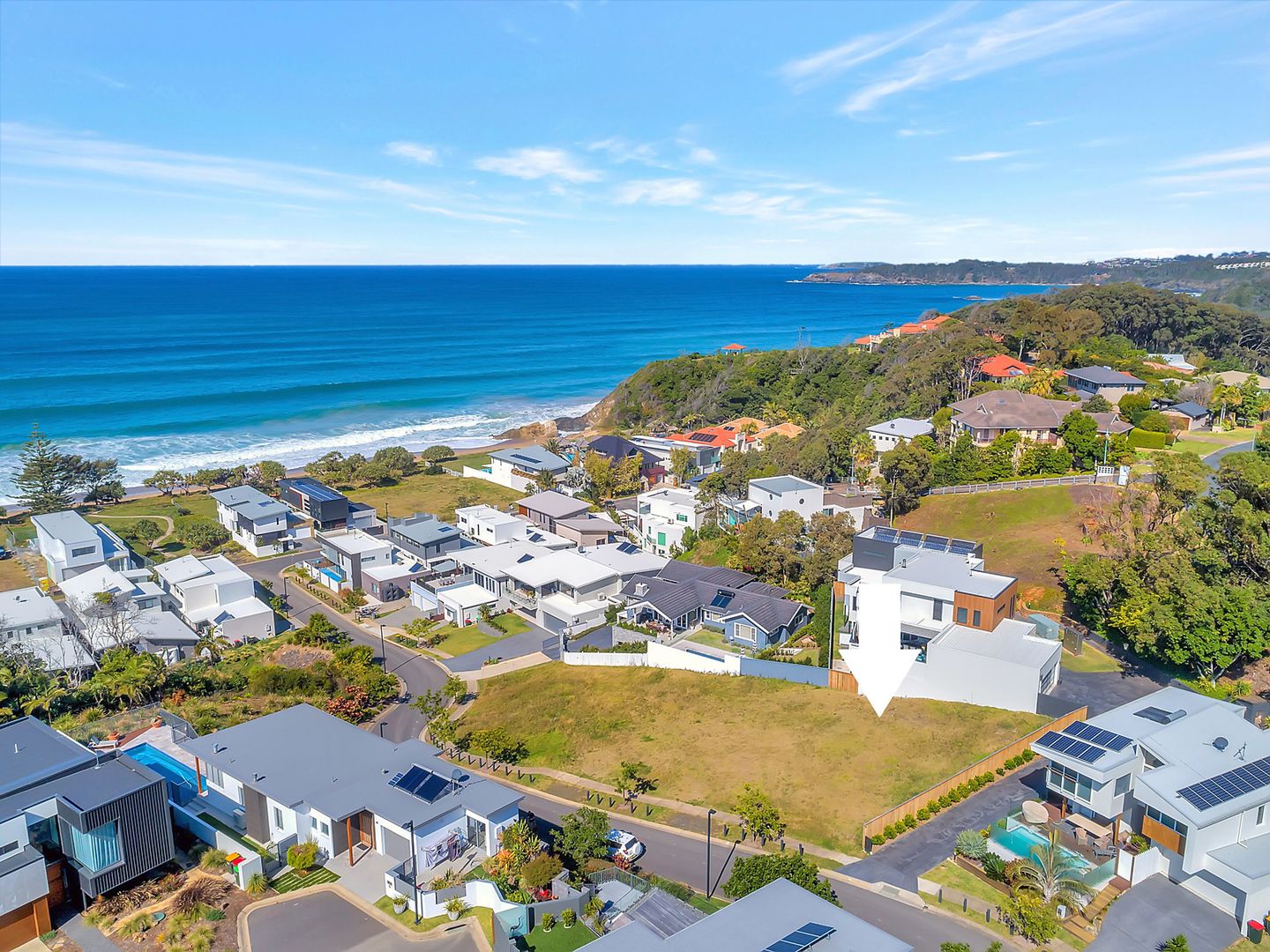 8 Beachview Drive, Sapphire Beach NSW 2450 Domain