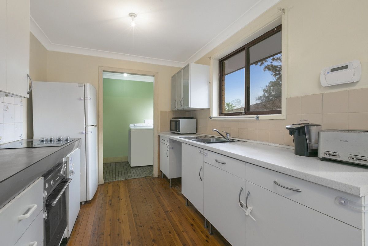 2 Olbury Place, Airds NSW 2560, Image 2