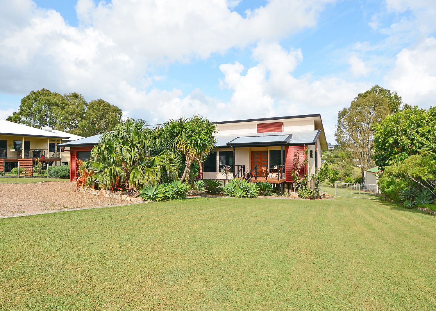 6971 Panorama Drive, Dundowran Beach Property History & Address