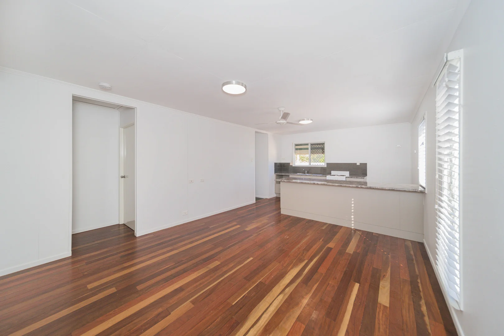 Additional image 2 of 234 Elphinstone Street, Koongal QLD 4701