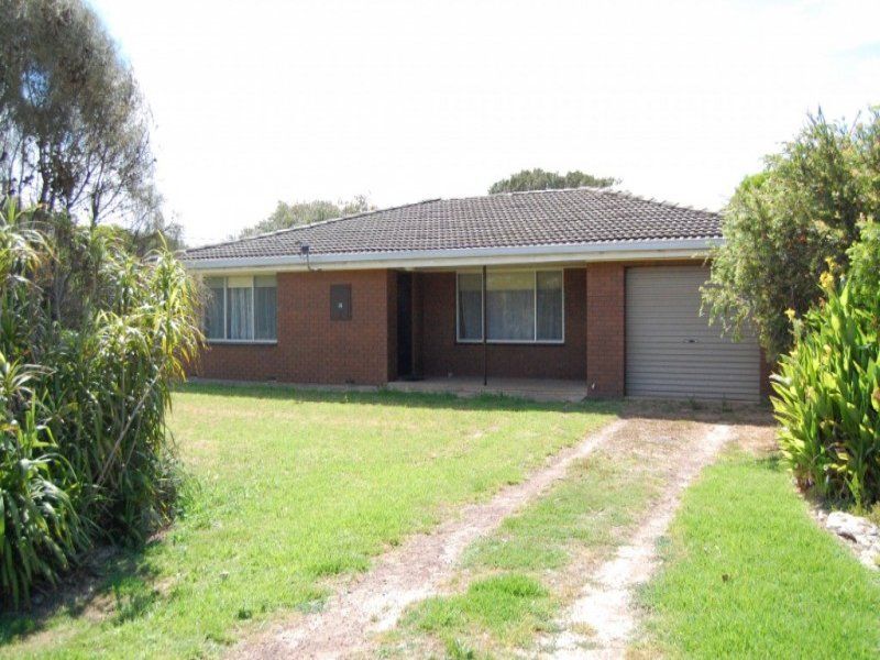 10 Newfield Street, Peterborough VIC 3270, Image 0