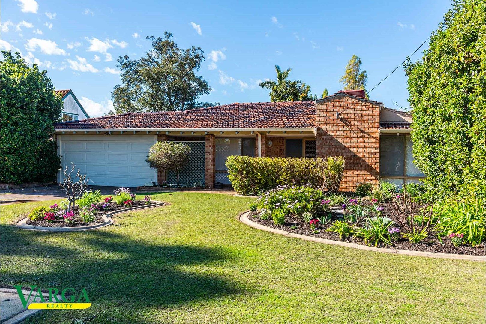 35 Ghost Gum Road, Willetton WA 6155, Image 0