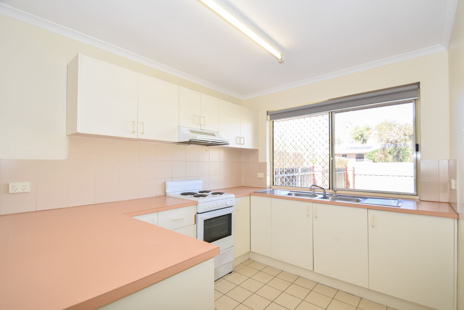 1/74 Lyndavale Drive, Larapinta NT 0875, Image 2