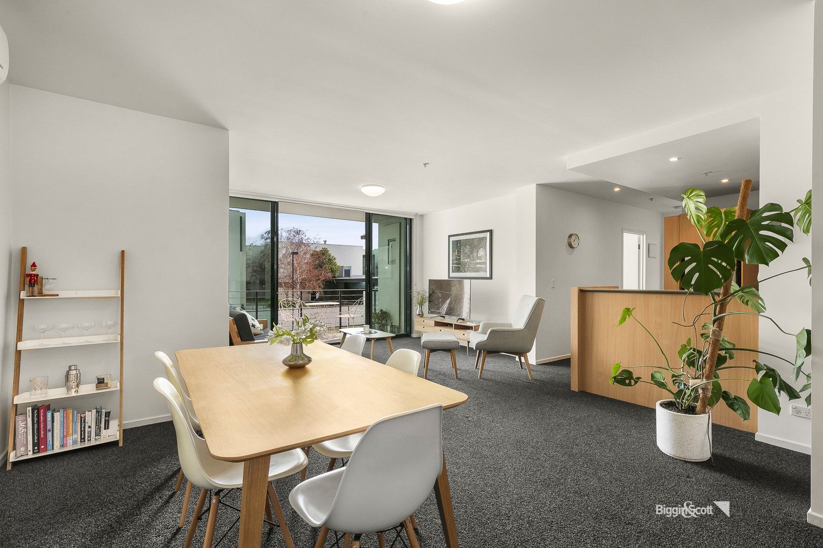 2 bedrooms Apartment / Unit / Flat in 121/200 Smithfield Road FLEMINGTON VIC, 3031